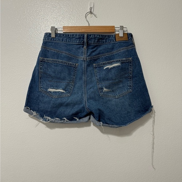 *SOLD* American eagle Jean shorts - Picture 2 of 3